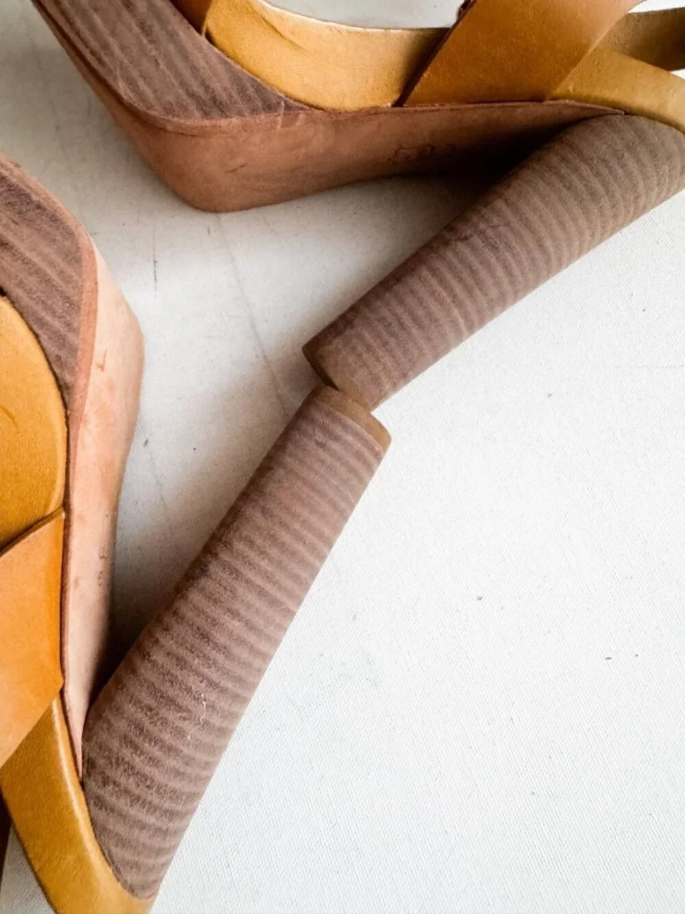 Tory Burch Brown Leather Stacked Heel Sandals 8.5